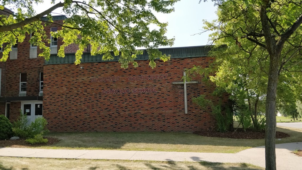 Blessed Sacrament Separate School | 1063 Oxford St E, London, ON N5Y 3L4, Canada | Phone: (519) 675-4411