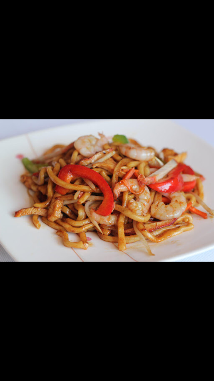 Yangs Chinese Restaurant | 420 Leacock Dr, Barrie, ON L4N 5G5, Canada | Phone: (705) 503-3474