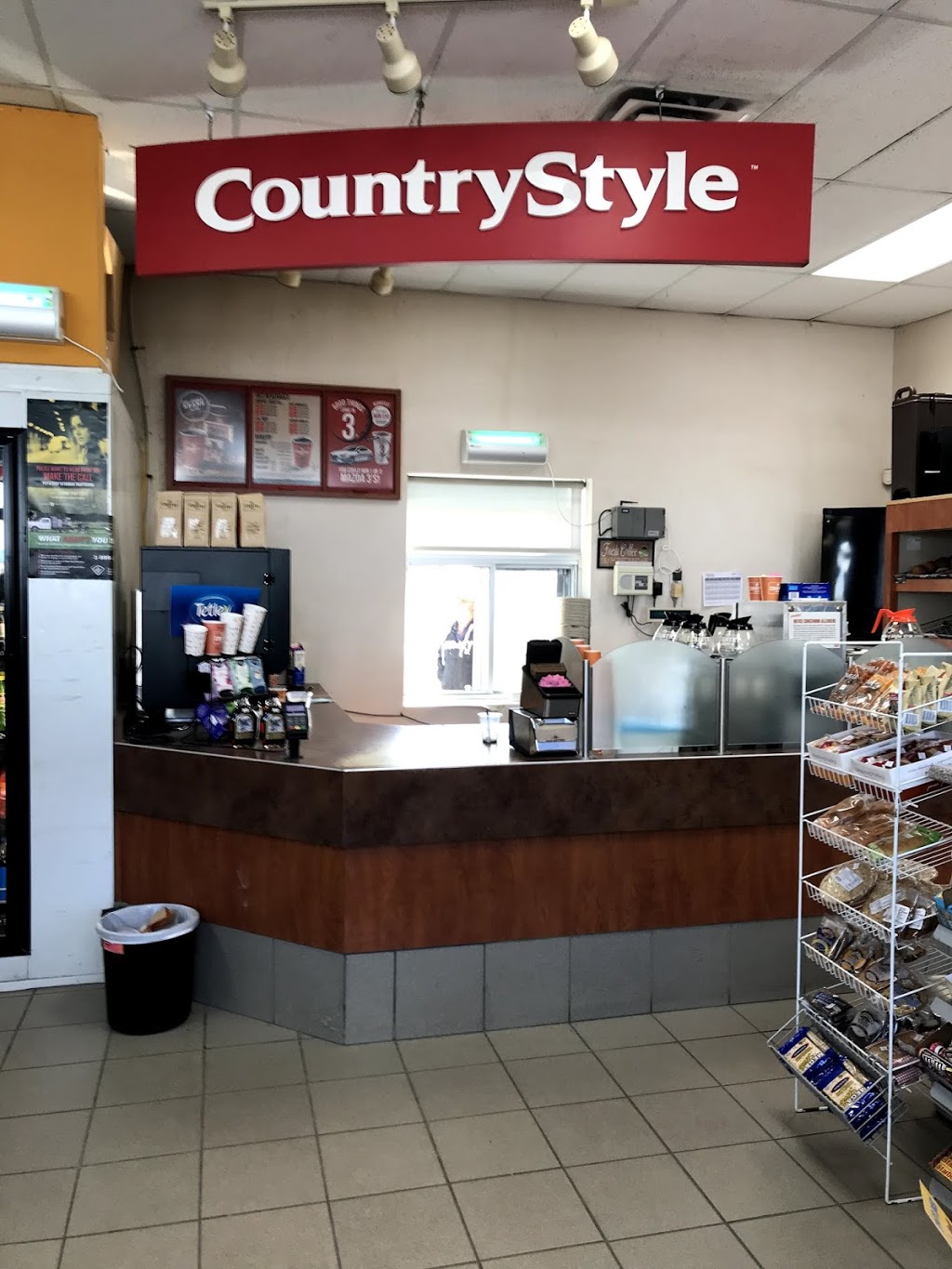 Country Style | Ultramar Gas Station, 992 Burton Rd, Vars, ON K0A 3H0, Canada | Phone: (613) 443-2853