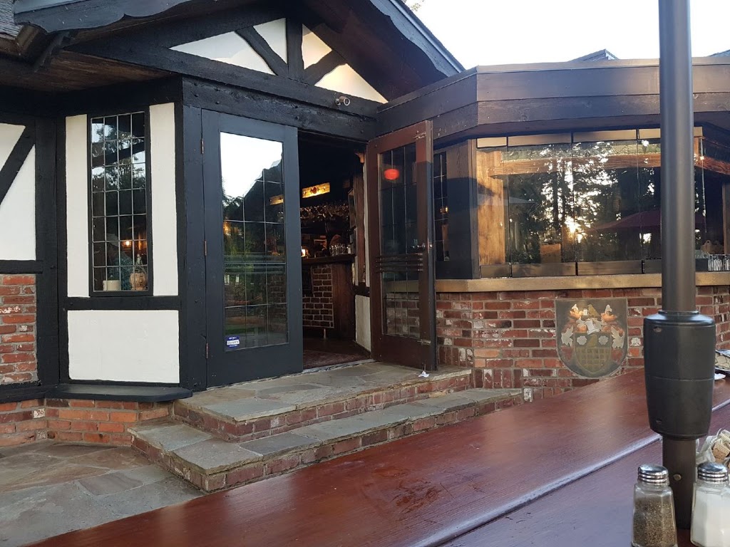 The Crow & Gate Pub, Nanaimo | 2313 Yellow Point Rd, Nanaimo, BC V9X 1W9, Canada | Phone: (250) 722-3731