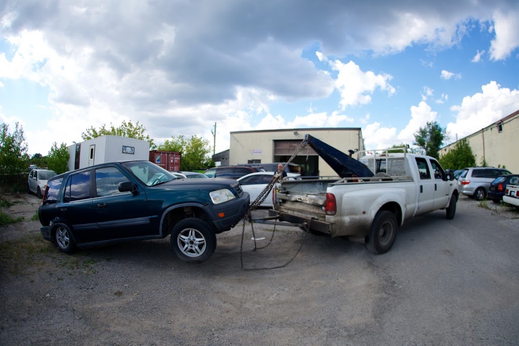 Scrap Car Removal | 20 Shore Breeze Dr, Etobicoke, ON M8V 1A1, Canada | Phone: (647) 492-7730