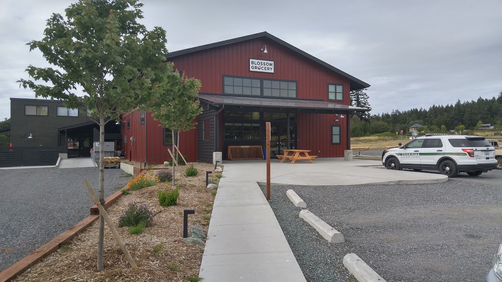 Blossom Grocery | 295 Village Rd, Lopez Island, WA 98261, USA | Phone: (360) 468-2204