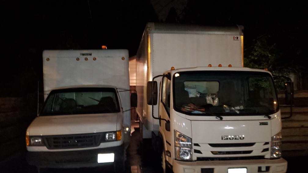 Hands down best movers Ltd | 14128 115 Ave, Surrey, BC V3R 2P6, Canada | Phone: (778) 628-6301