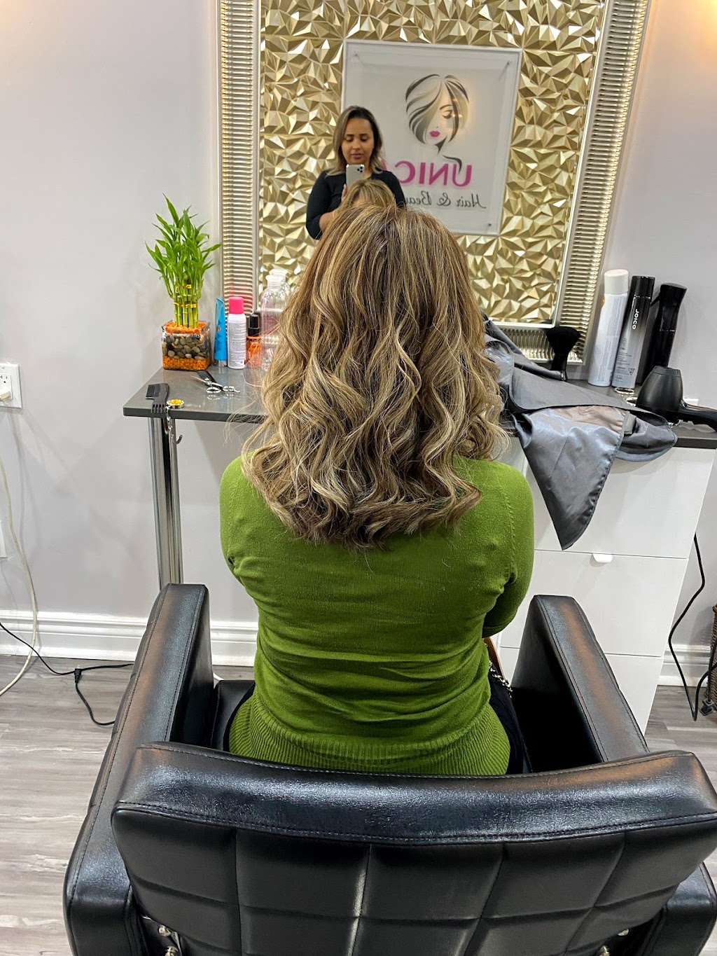 Unica Hair & Beauty Salon | 128 Queen St S Unit #5, Mississauga, ON L5M 1K8, Canada | Phone: (905) 826-1656