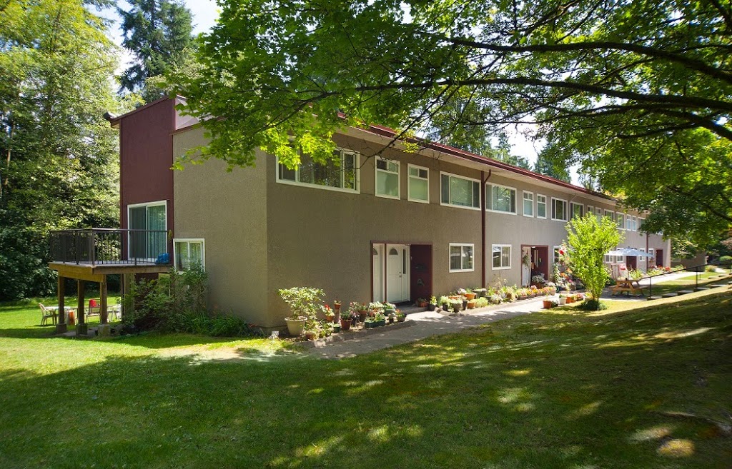 Woodland Park Townhomes | 1190 Cecile Dr, Port Moody, BC V3H 1N1, Canada | Phone: (604) 939-0221