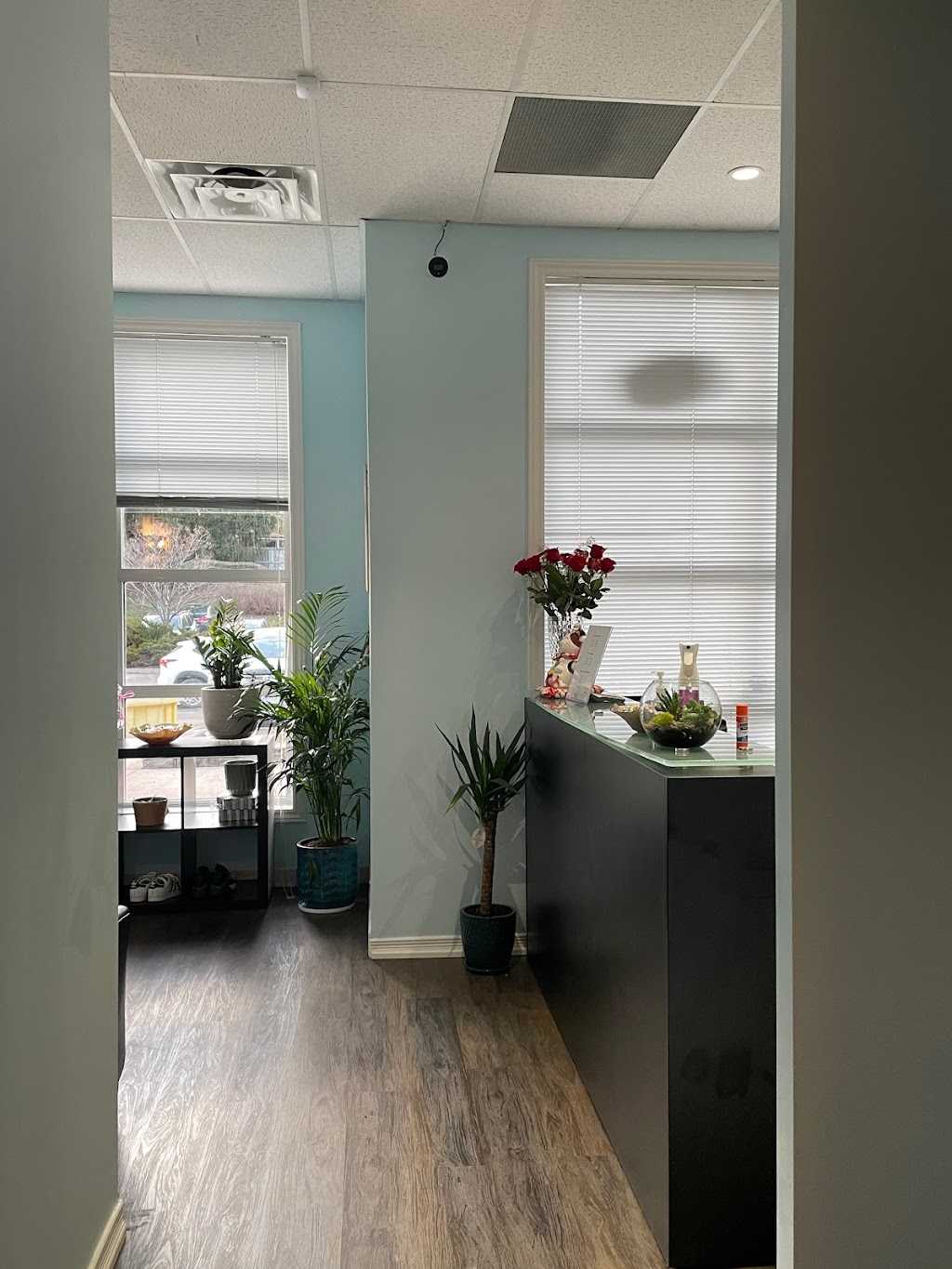 VIVO HEALTH CENTRE | 1020 Johnsons Ln, Mississauga, ON L5J 2P7, Canada | Phone: (647) 617-5886