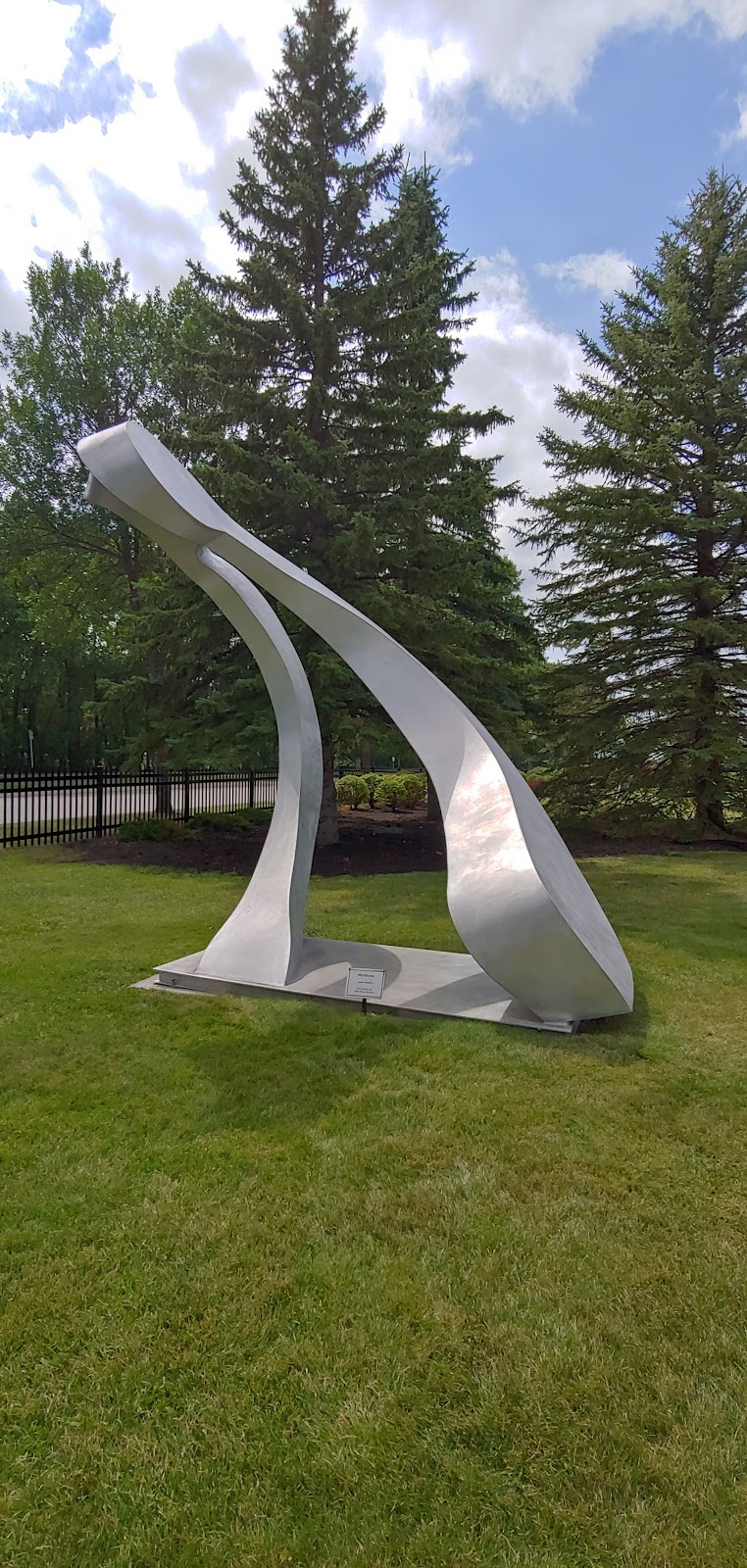 Gallery in the Park | 245 10 Ave NW, Altona, MB R0G 0B0, Canada | Phone: (204) 324-9610
