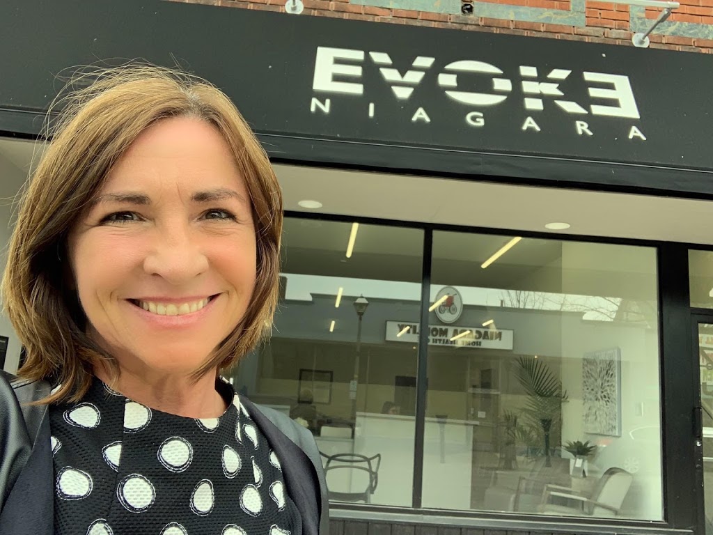 Josey Vogels | 4597 Queen St, Niagara Falls, ON L2E 2L7, Canada | Phone: (905) 353-6884