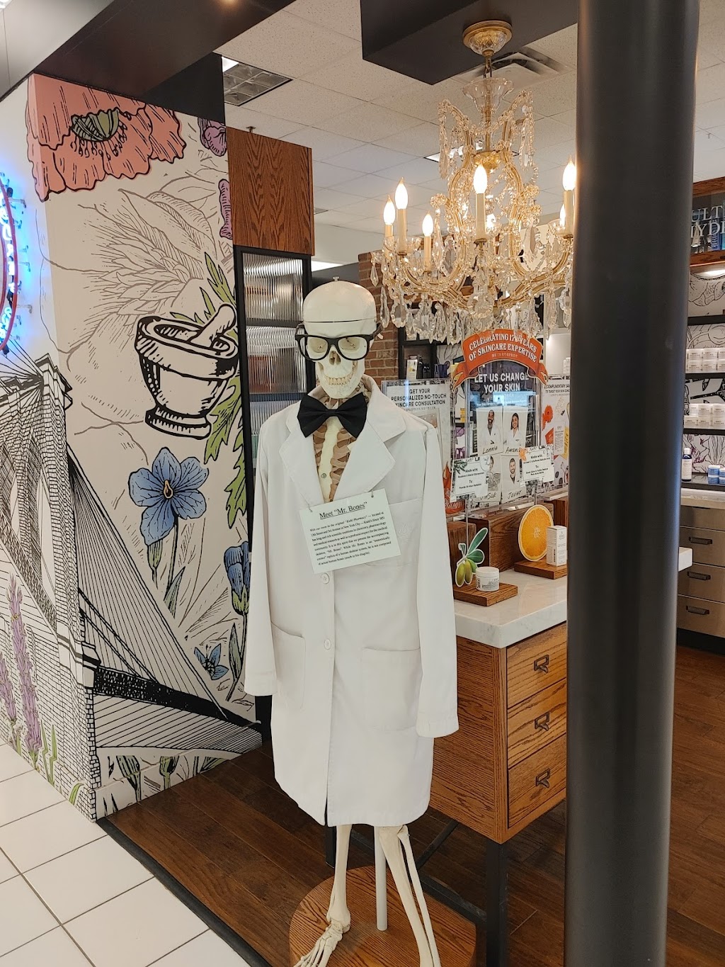 Hudsons Bay Optical - West Edmonton Mall | West, Edmonton Mall, 8882 170 St NW #1001, Edmonton, AB T5T 3J7, Canada | Phone: (780) 444-1550 ext. 450