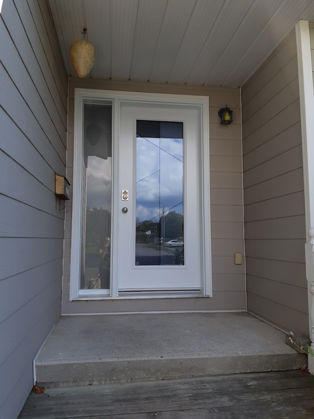 Eastern Design Windows & Doors | 45 Lahr Dr Unit 1, Belleville, ON K8N 5S2, Canada | Phone: (613) 962-3800