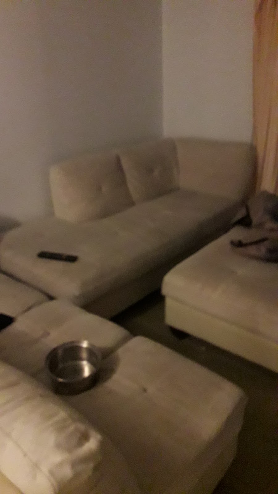 Divan de Tremplin | 212 4e Avenue Painchaud, La Pocatière, QC G0R 1Z0, Canada | Phone: (418) 291-8722