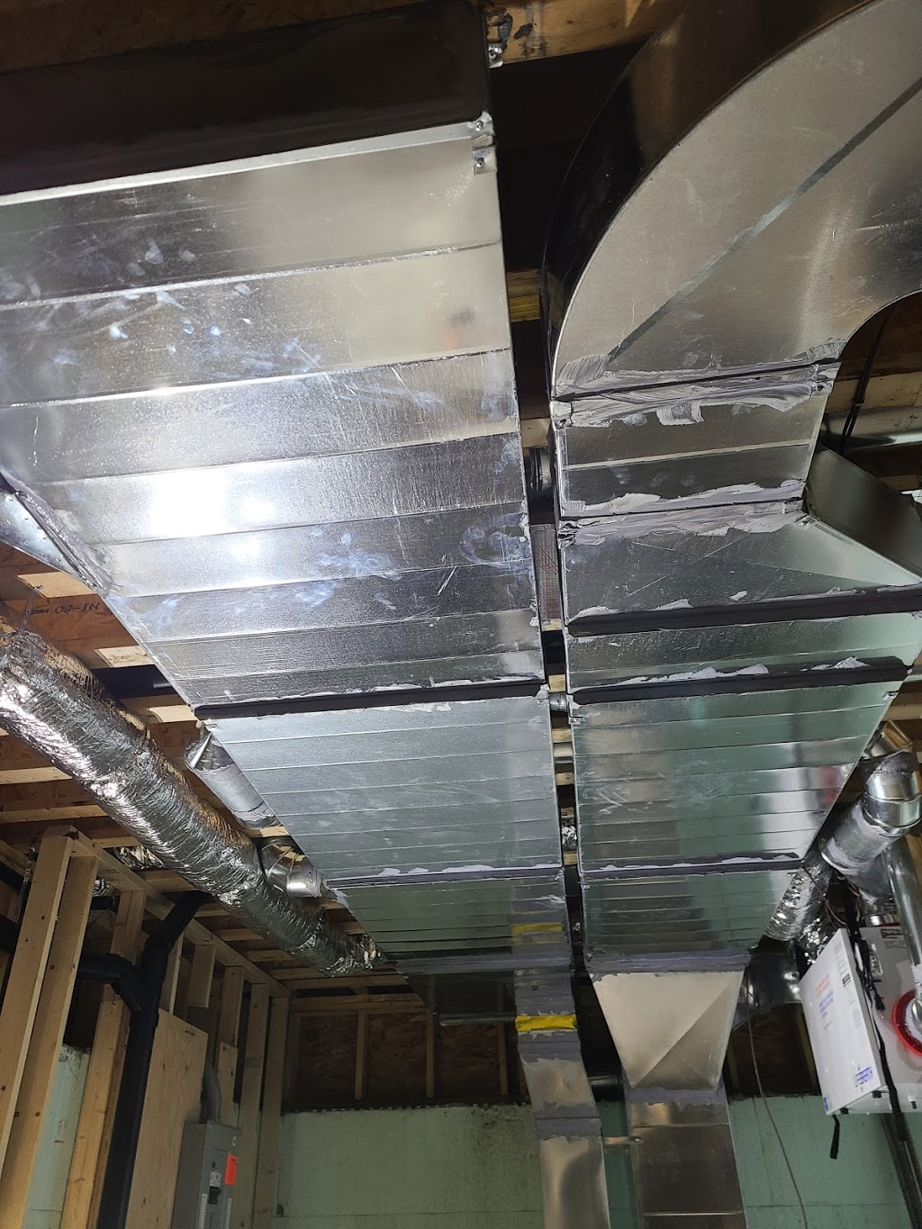 C R Mechanical Inc. | 5 Bellehumeur Rd, Tiny, ON L9M 0J1, Canada | Phone: (705) 245-9211