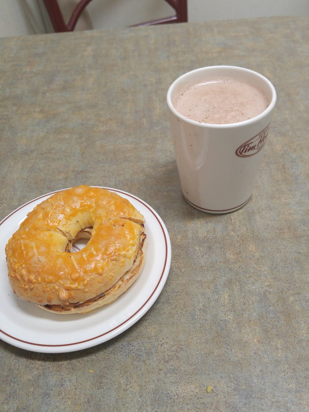 Tim Hortons | 105 St Patrick St, Thamesford, ON N0M 2M0, Canada | Phone: (519) 285-5959