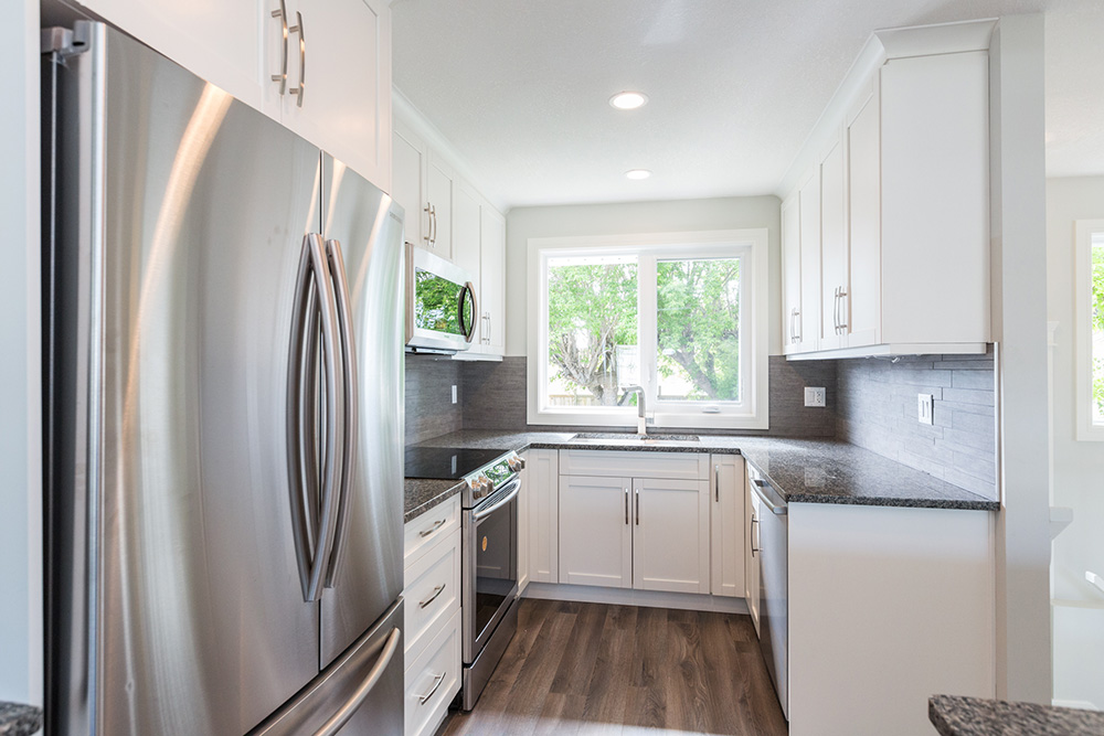 Athan Homes | 18154 111 Ave NW, Edmonton, AB T5S 2R1, Canada | Phone: (780) 455-3800
