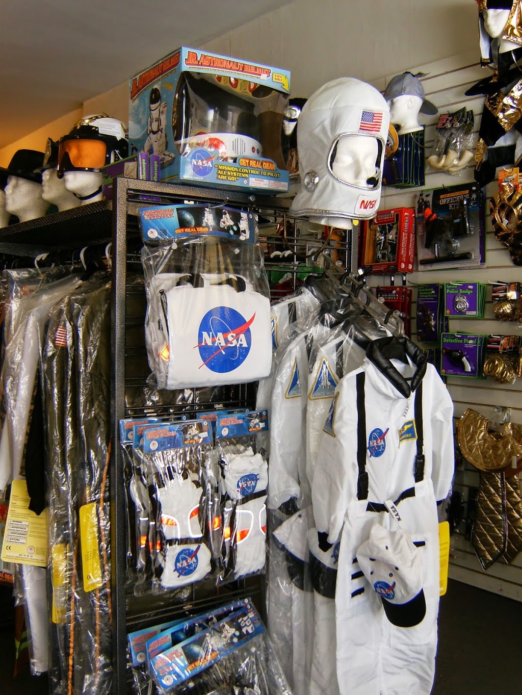 Kids Costumes | 5815 15th Sideroad, Nobleton, ON L0G 1N0, Canada | Phone: (416) 484-1940