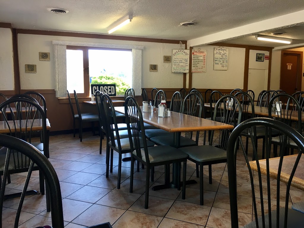 Chuckwagon Restaurant | 7 Ingersoll Road, Woodstock, ON N4S 2R1, Canada | Phone: (519) 539-2522