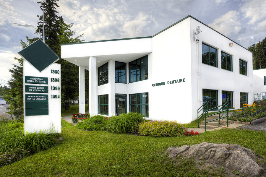 Clinique dentaire Roy | 1396 Boulevard de Sainte-Adèle, Sainte-Adèle, QC J8B 0K2, Canada | Phone: (450) 229-9573