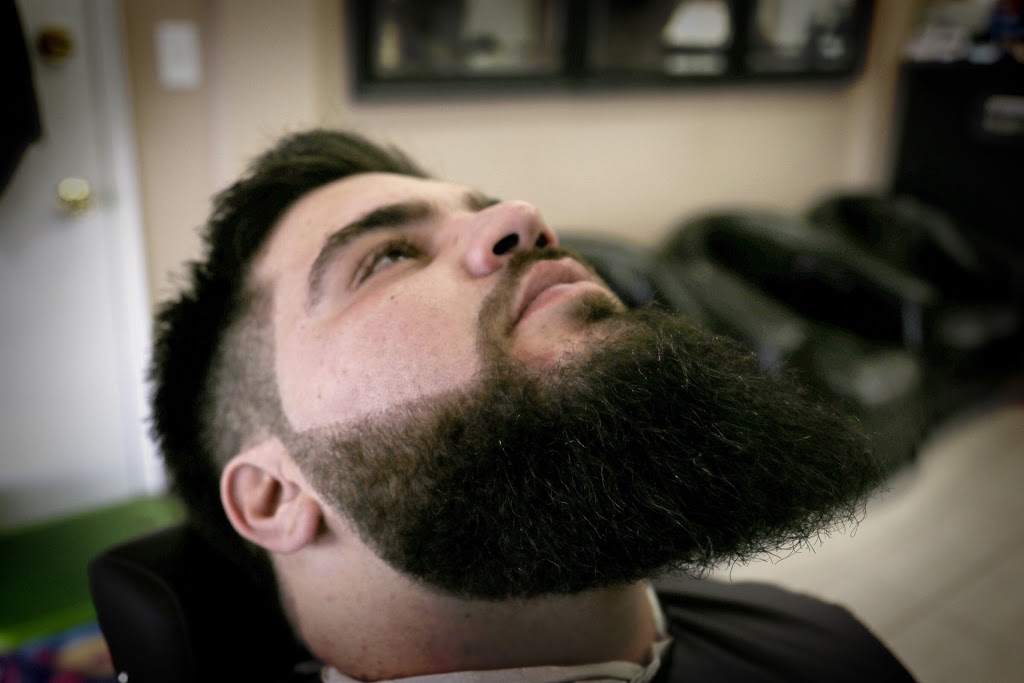 Avant Garde Hair Salon | 953 Queenston Rd, Stoney Creek, ON L8G 1B8, Canada | Phone: (905) 662-5504