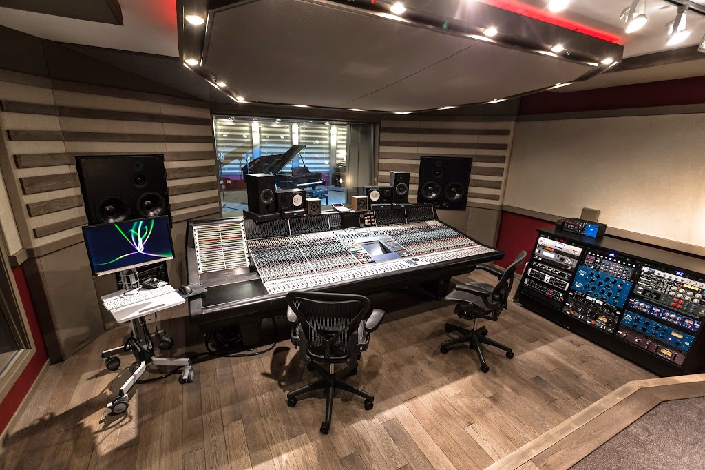 OCL Studios | 273152 TWP 240, Chestermere, AB T0J 1X0, Canada | Phone: (403) 921-0429