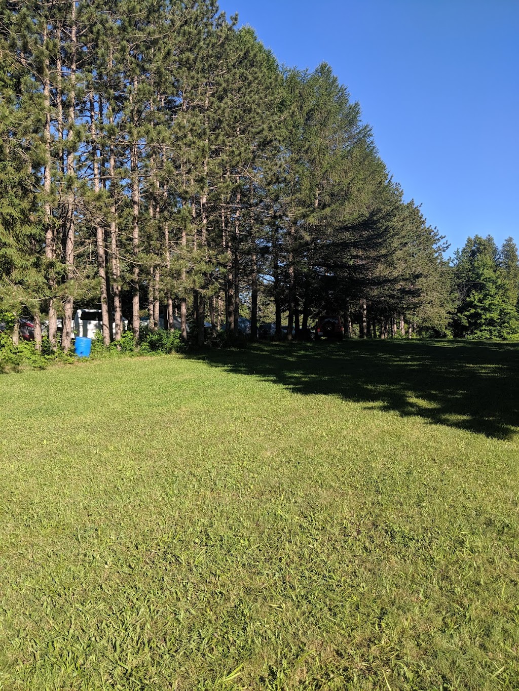 Camp VESELKA | 14109 Fourth Line, Acton, ON L7J 2L8, Canada | Phone: (519) 853-2659