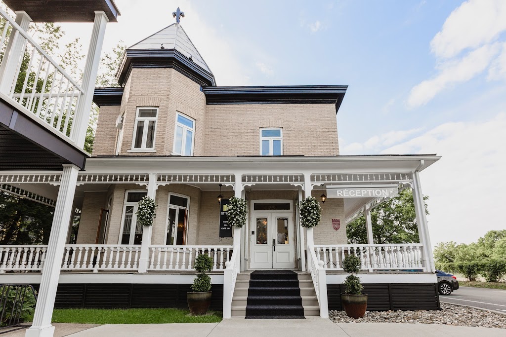Littoral - Hôtel & Spa | 3710 Boulevard Sainte-Anne, Québec, QC G1E 3M3, Canada | Phone: (418) 661-6901