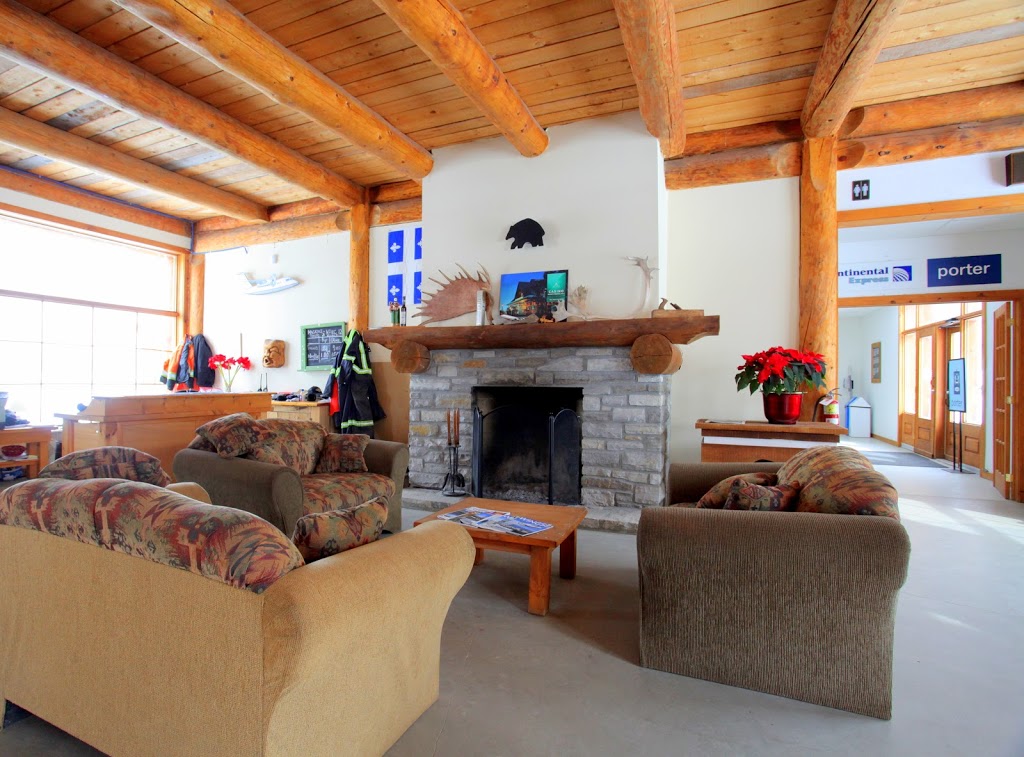 Mont-Tremblant International Airport | 150 Chemin Roger-Hébert, La Macaza, QC J0T 1R0, Canada | Phone: (819) 275-9099