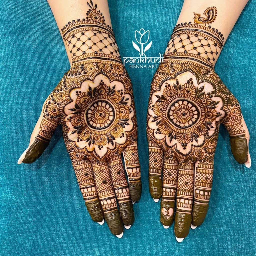 Pankhudi Henna Art | 5 Rowntree Rd, Etobicoke, ON M9V 5G9, Canada | Phone: (905) 866-9463