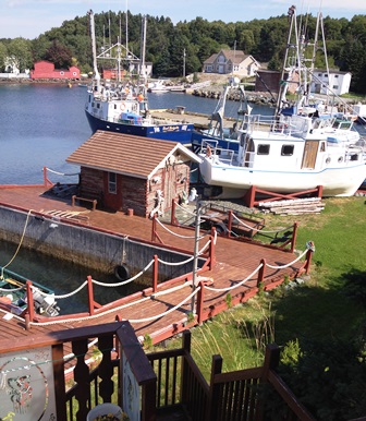 The Dunne Inn | 1 Pool Road, Conception Harbour, NL A0A 1Z0, Canada | Phone: (709) 229-0243