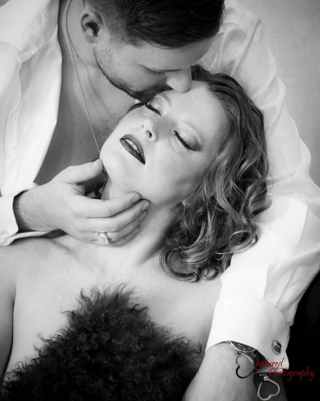 Captured Photography | 71 Humphrey St, Waterdown, ON L8B 0T6, Canada | Phone: (416) 898-1563