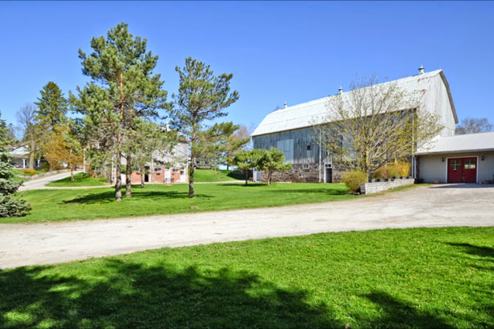 Lake House Stables | 412 Townline Rd, Ashburn, ON L0B 1A0, Canada | Phone: (905) 441-3141