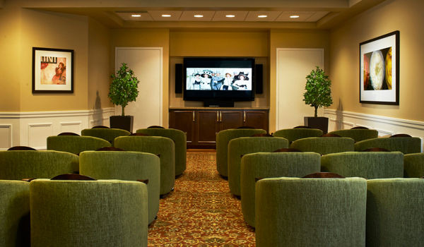 Revera Glynnwood | 7700 Bayview Ave, Thornhill, ON L3T 5W1, Canada | Phone: (905) 881-9475