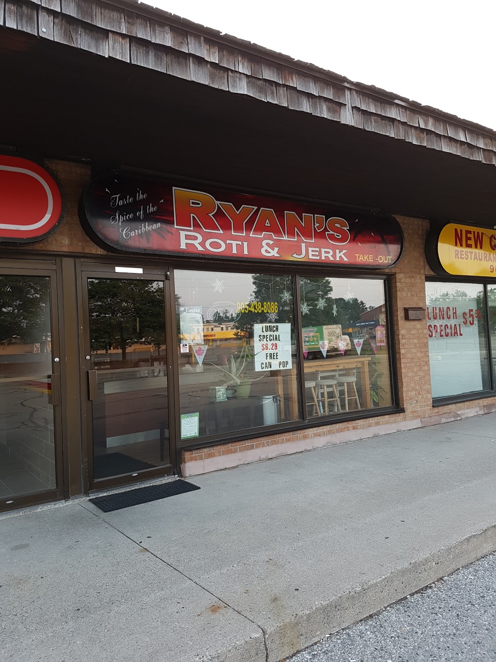 Ryans Roti And Jerk 1051 Simcoe St N Oshawa On L1g 4w3 Canada