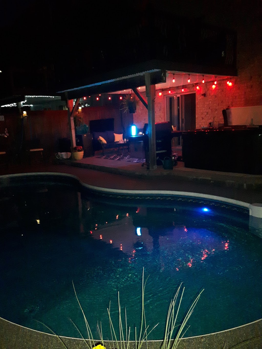 T&B Pool Supplies | 46 Harry Gay Dr, Courtice, ON L1E 0B2, Canada | Phone: (905) 925-6747