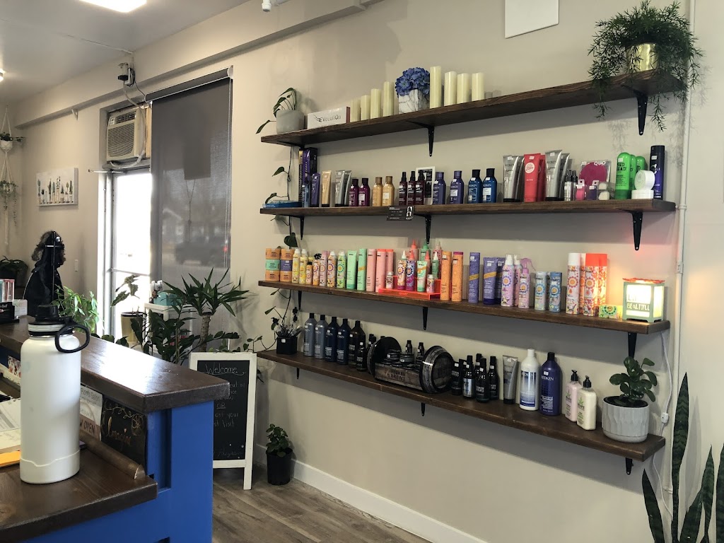 Rundle Roots Salon | 3407 107 Ave, Edmonton, AB T5W 0C8, Canada | Phone: (780) 818-2479