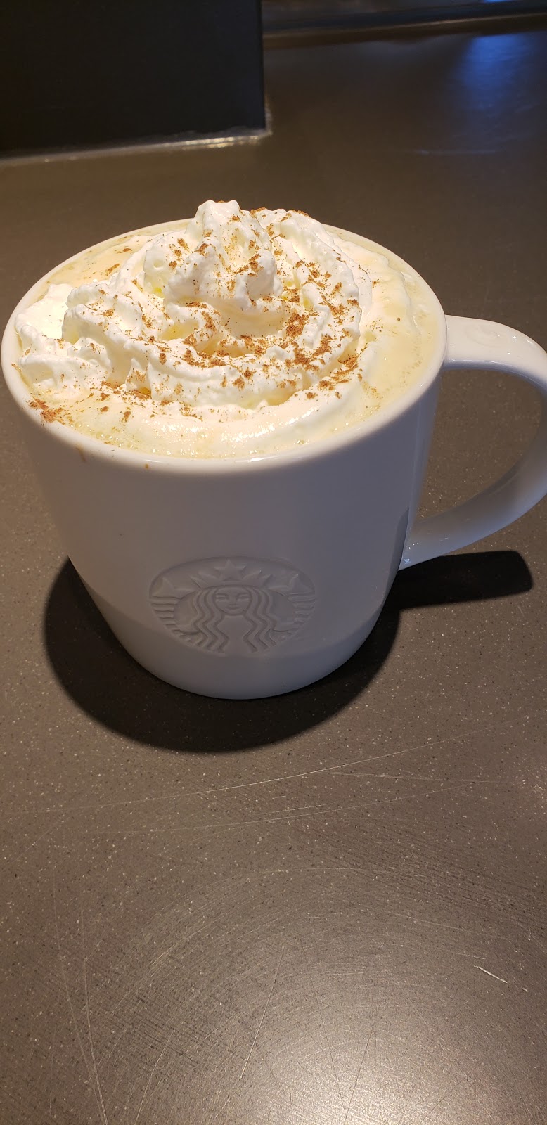 Starbucks | 27566 Fraser Hwy, Aldergrove, BC V4W 3N5, Canada | Phone: (604) 857-1351