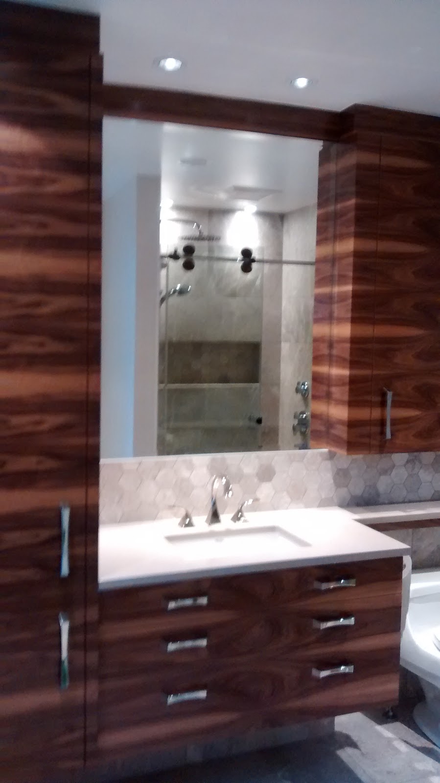 Ebenisterie BMSS Inc | 130 Rue Notre Dame N, Châteauguay, QC J6J 4T6, Canada | Phone: (450) 698-2525