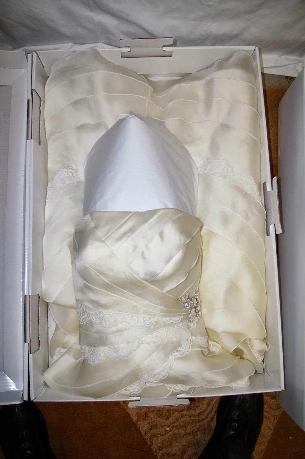 Finchdale Cleaners | 2580 Finch Ave W, North York, ON M9M 2G3, Canada | Phone: (416) 741-2536