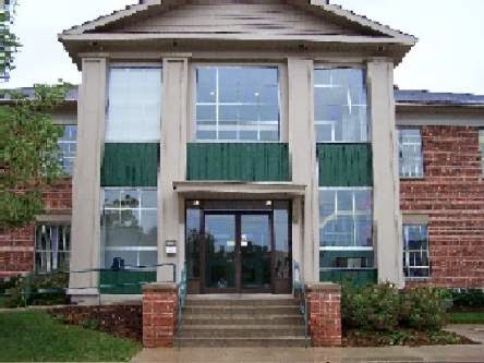 Service Canada Centre | 200 McNab St, Walkerton, ON N0G 2V0, Canada | Phone: (800) 622-6232