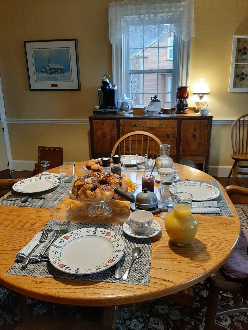 Grand Oak Manor Bed & Breakfast | 5345 Granville Rd, Annapolis Royal, NS B0S 1A0, Canada | Phone: (902) 308-1592