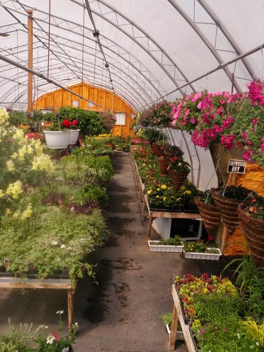 Rainbow Mill Gardens | Mill Rd, Anola, MB R0E 0A0, Canada | Phone: (204) 866-3000