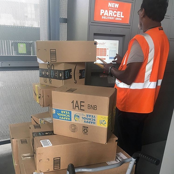 Snaile, Canadas Parcel Locker Company | The Hub, 1 Crescent Rd Building, 14, Huntsville, ON P1H 1Z6, Canada | Phone: (833) 200-5169