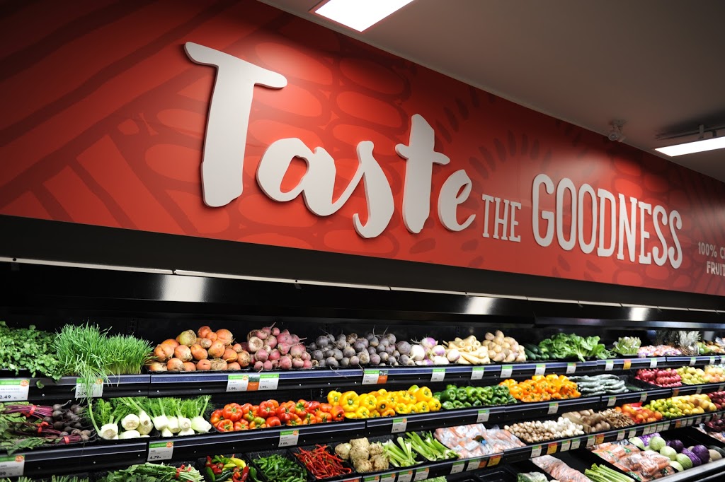 Natures Fare Markets | 15180 North Bluff Rd, White Rock, BC V4B 3E5, Canada | Phone: (778) 291-1321