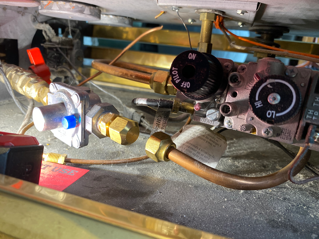 On time Fireplace Services | 13880 101 Ave #404, Surrey, BC V3T 5T1, Canada | Phone: (778) 939-7489