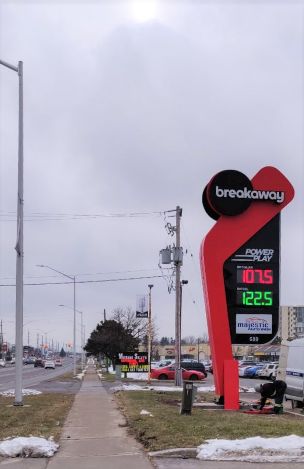 Breakaway | 689 Wharncliffe Rd S, London, ON N6J 2N7, Canada | Phone: (226) 663-9271