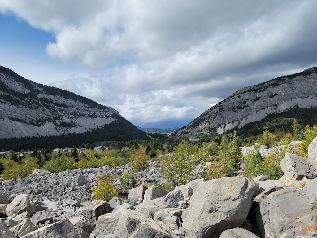 Frank Slide Interpretive Centre | Hwy 3 Crowsnest Pass, Blairmore, AB T0K 0E0, Canada | Phone: (403) 562-7388