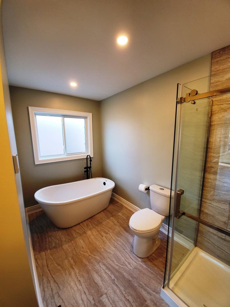 Max Build | 1432 Amirault St, Dieppe, NB E1A 6T3, Canada | Phone: (506) 852-1115