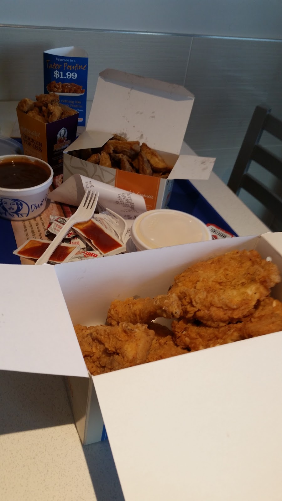 Mary Browns Chicken & Taters | 3650 Hammonds Plains Rd, Upper Tantallon, NS B3Z 4R3, Canada | Phone: (902) 820-2411