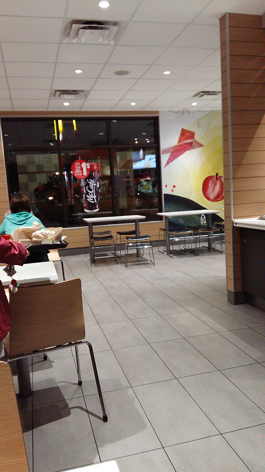 McDonalds | 1936 Boul Louis-Fréchette, Nicolet, QC J3T 1M4, Canada | Phone: (819) 293-8237