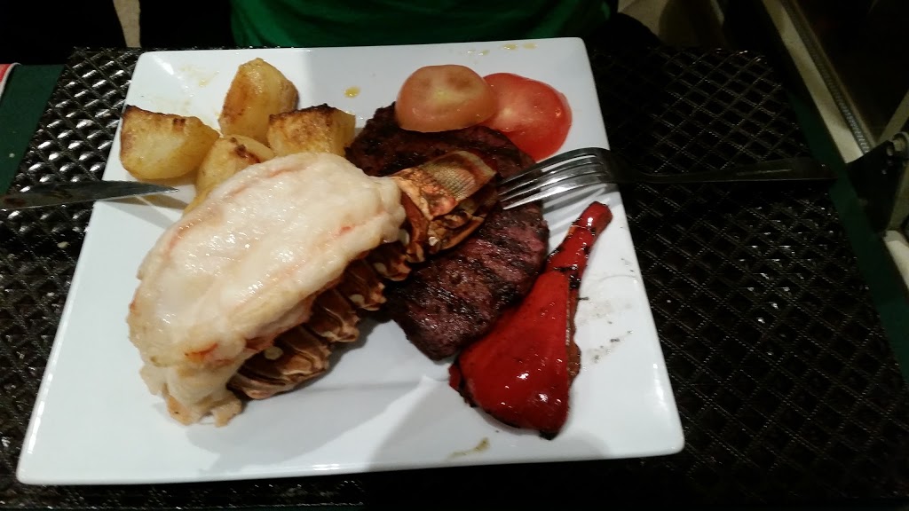 Pro Stop Sports Bar And Cafe | 438 Rogers Rd, York, ON M6M 1A5, Canada
