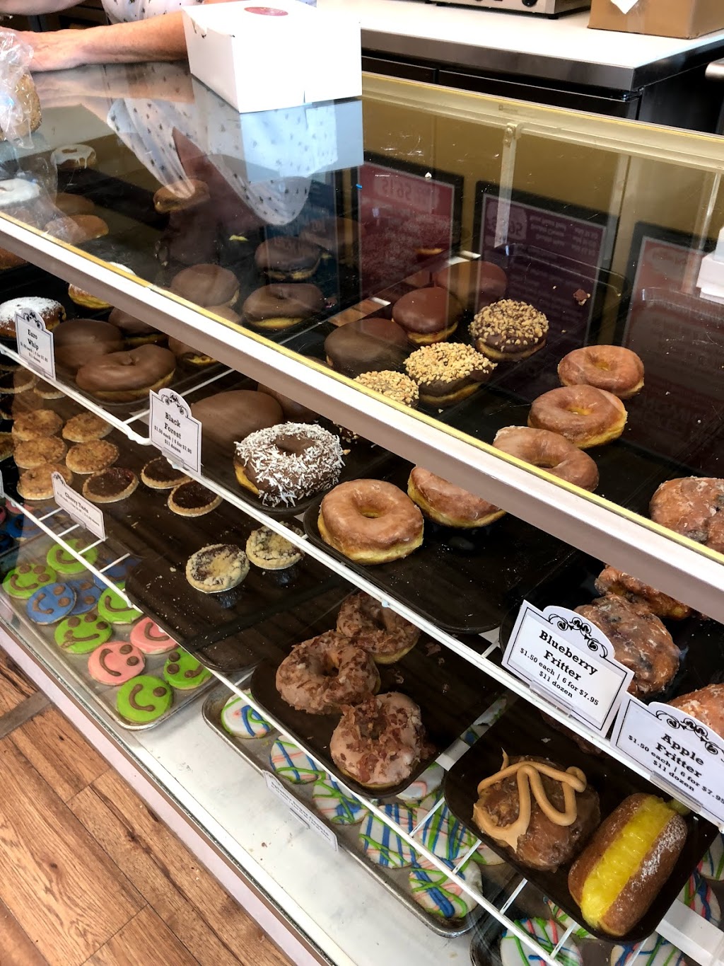 Spicers Bakery in Lambeth | 2386 Main St #1, London, ON N6P 1A9, Canada | Phone: (519) 281-5438